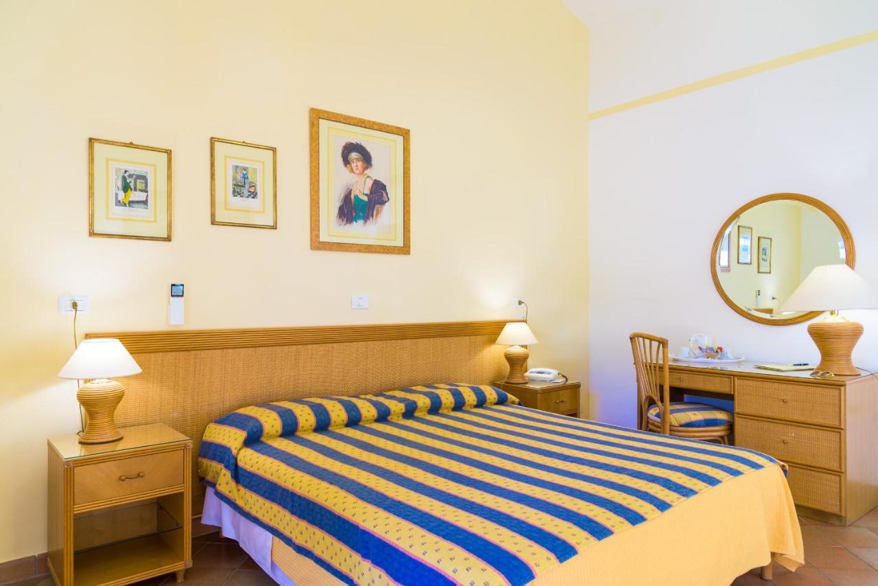 Hotel Villa Ottone Portoferraio Exteriör bild