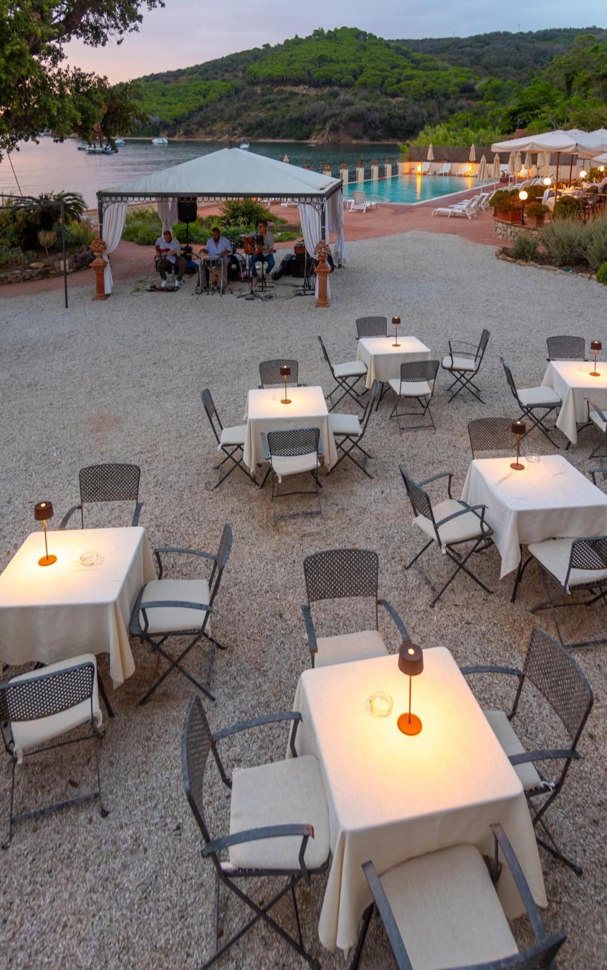 Hotel Villa Ottone Portoferraio Exteriör bild