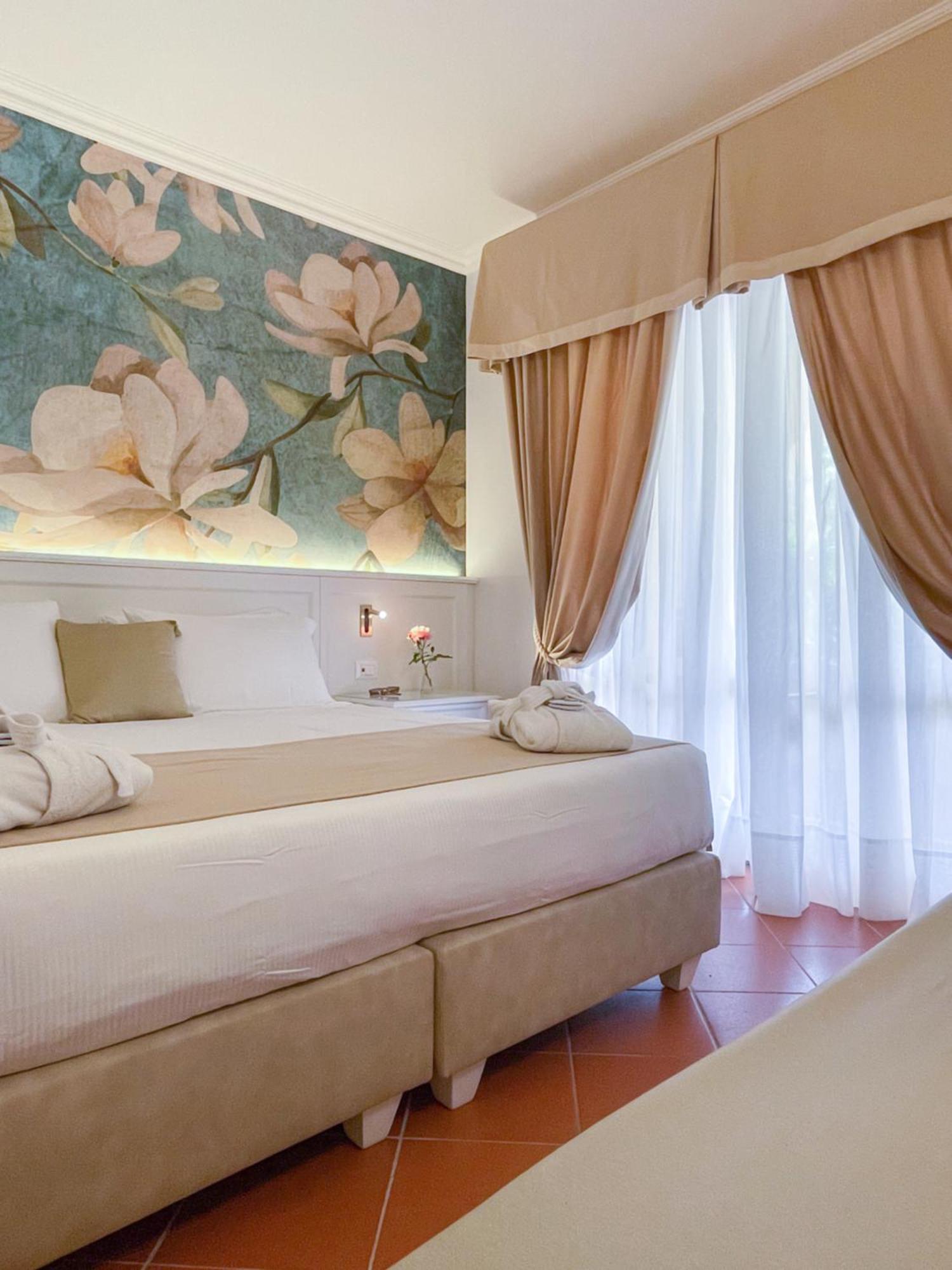 Hotel Villa Ottone Portoferraio Exteriör bild