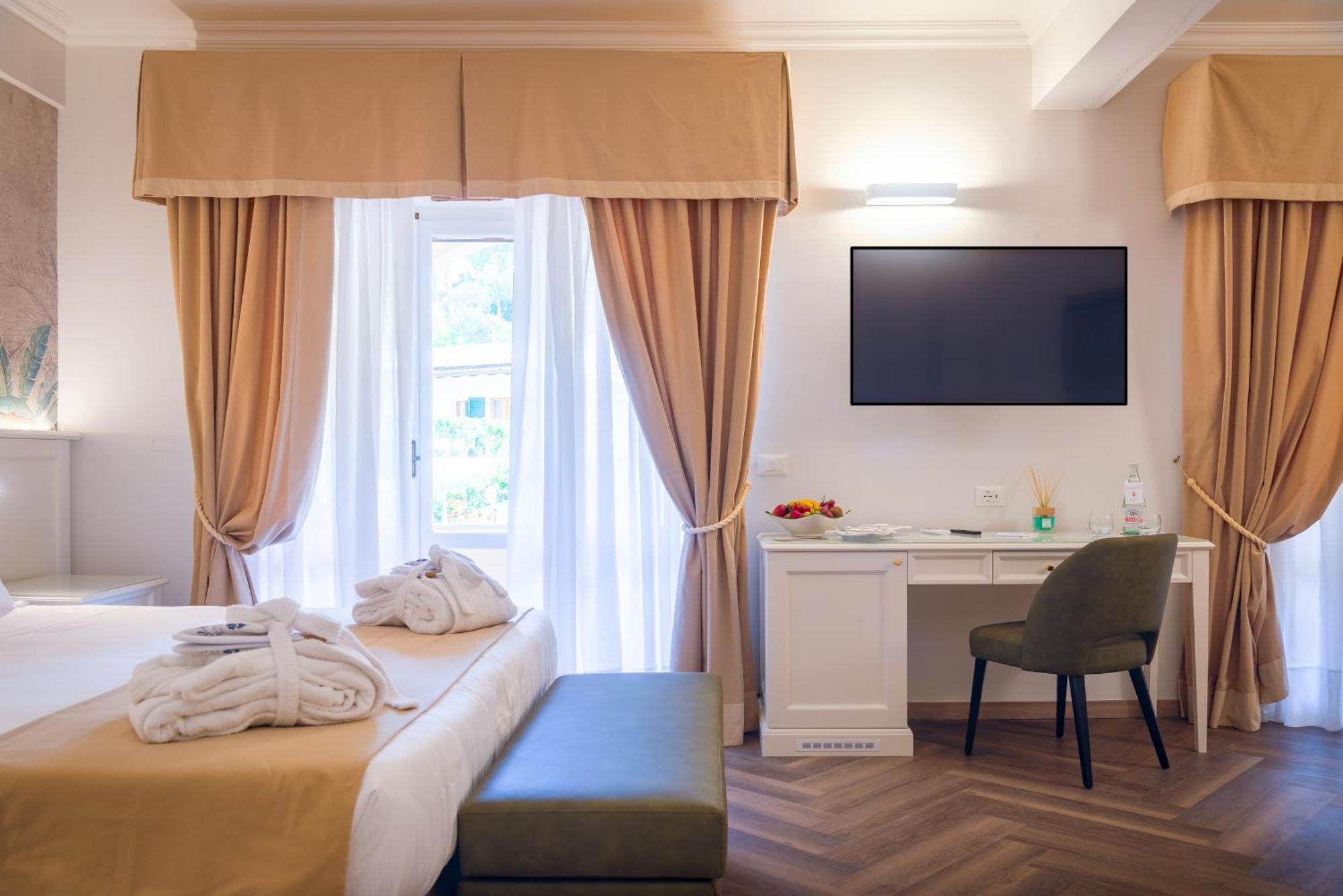 Hotel Villa Ottone Portoferraio Exteriör bild