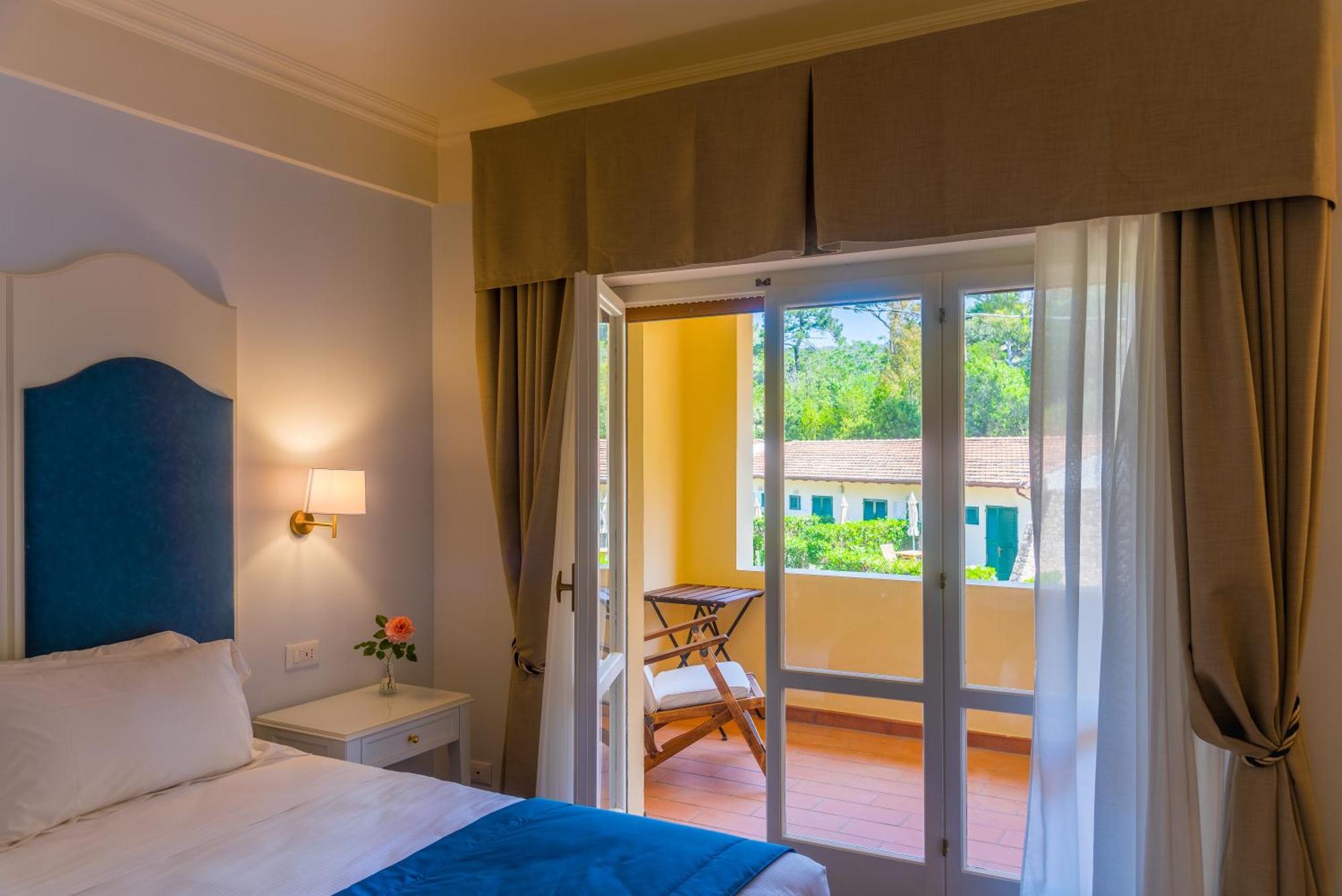 Hotel Villa Ottone Portoferraio Exteriör bild