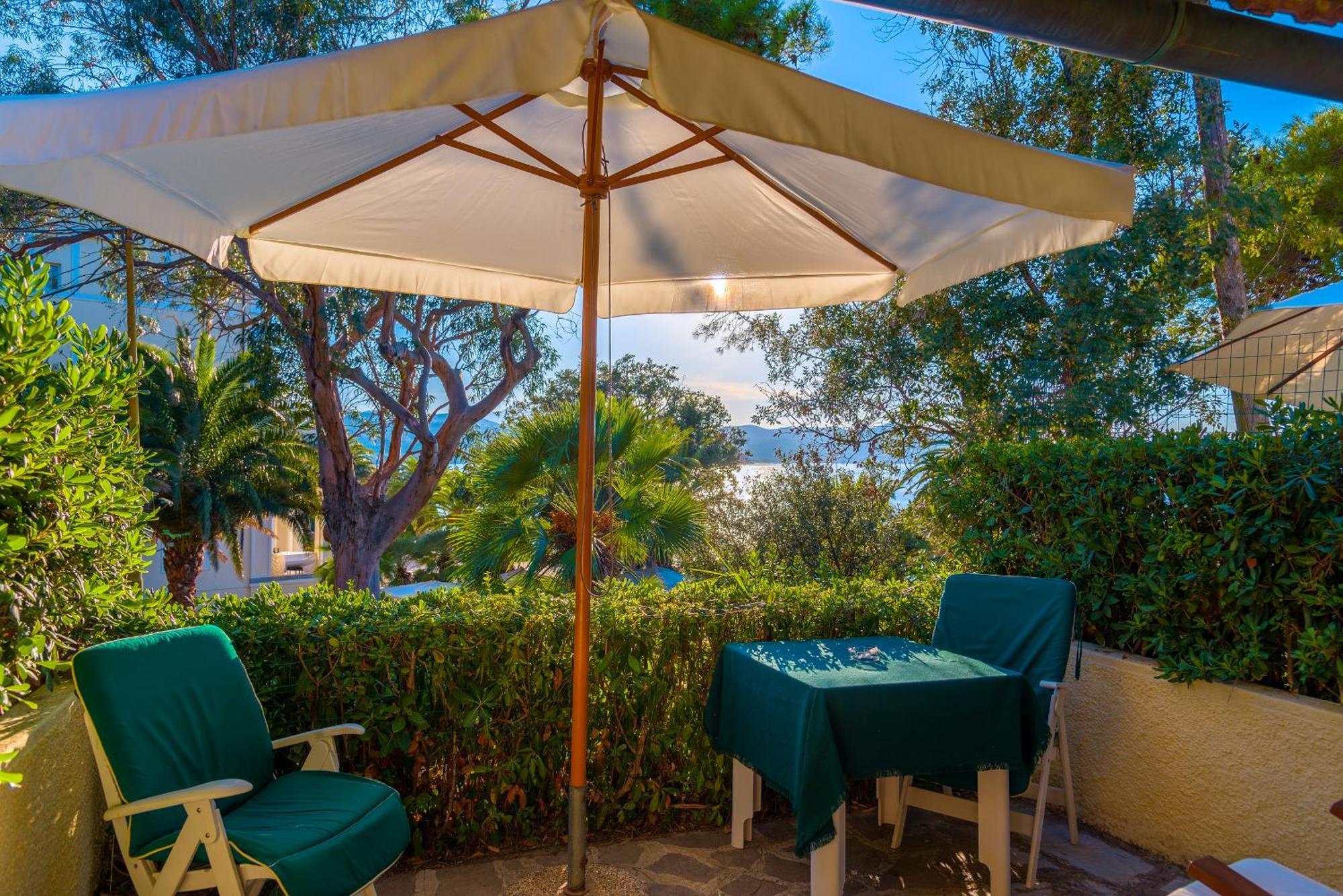 Hotel Villa Ottone Portoferraio Exteriör bild